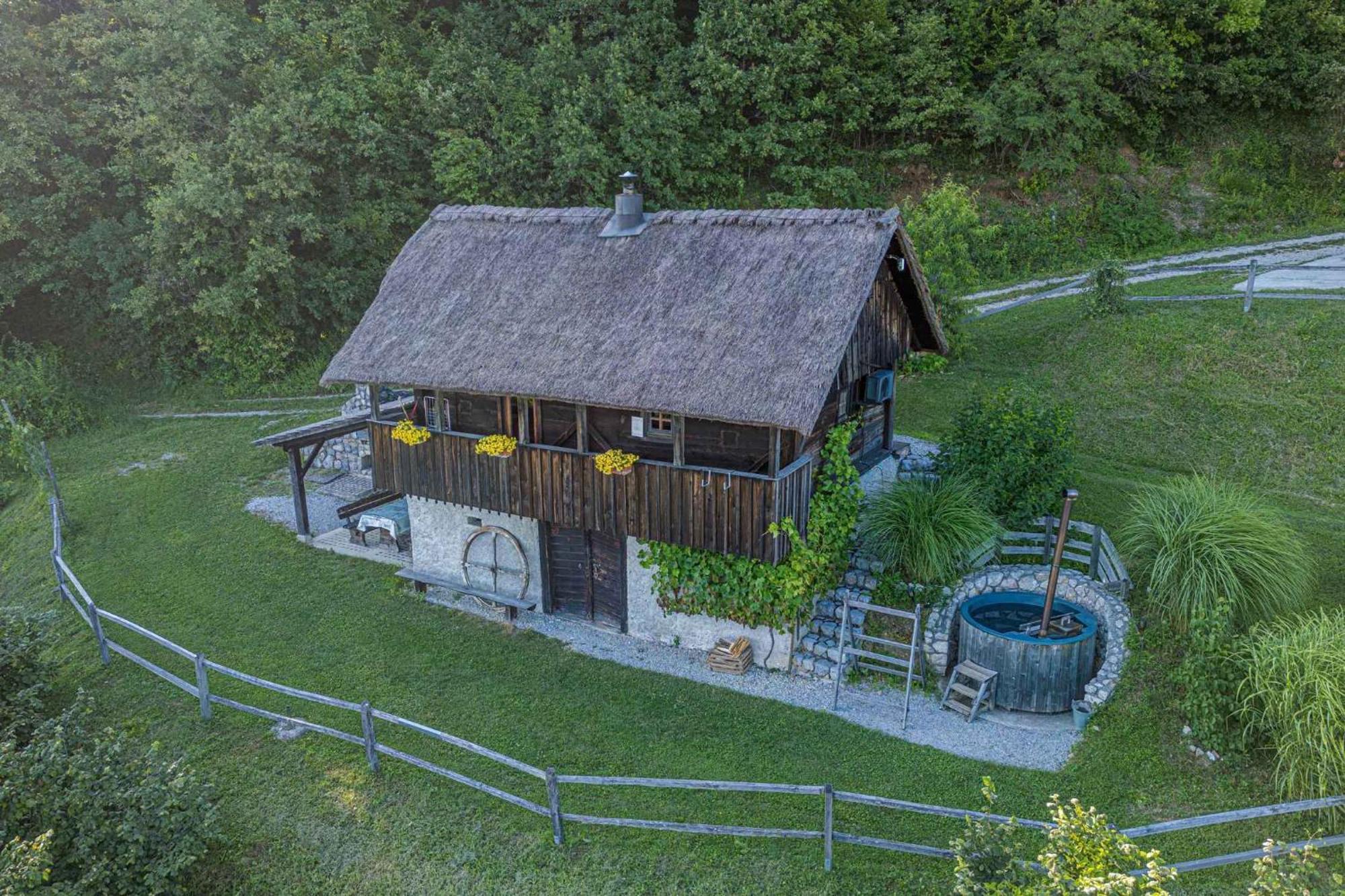 Holiday Home In Otocec - Kranjska Krain 26039 Екстериор снимка